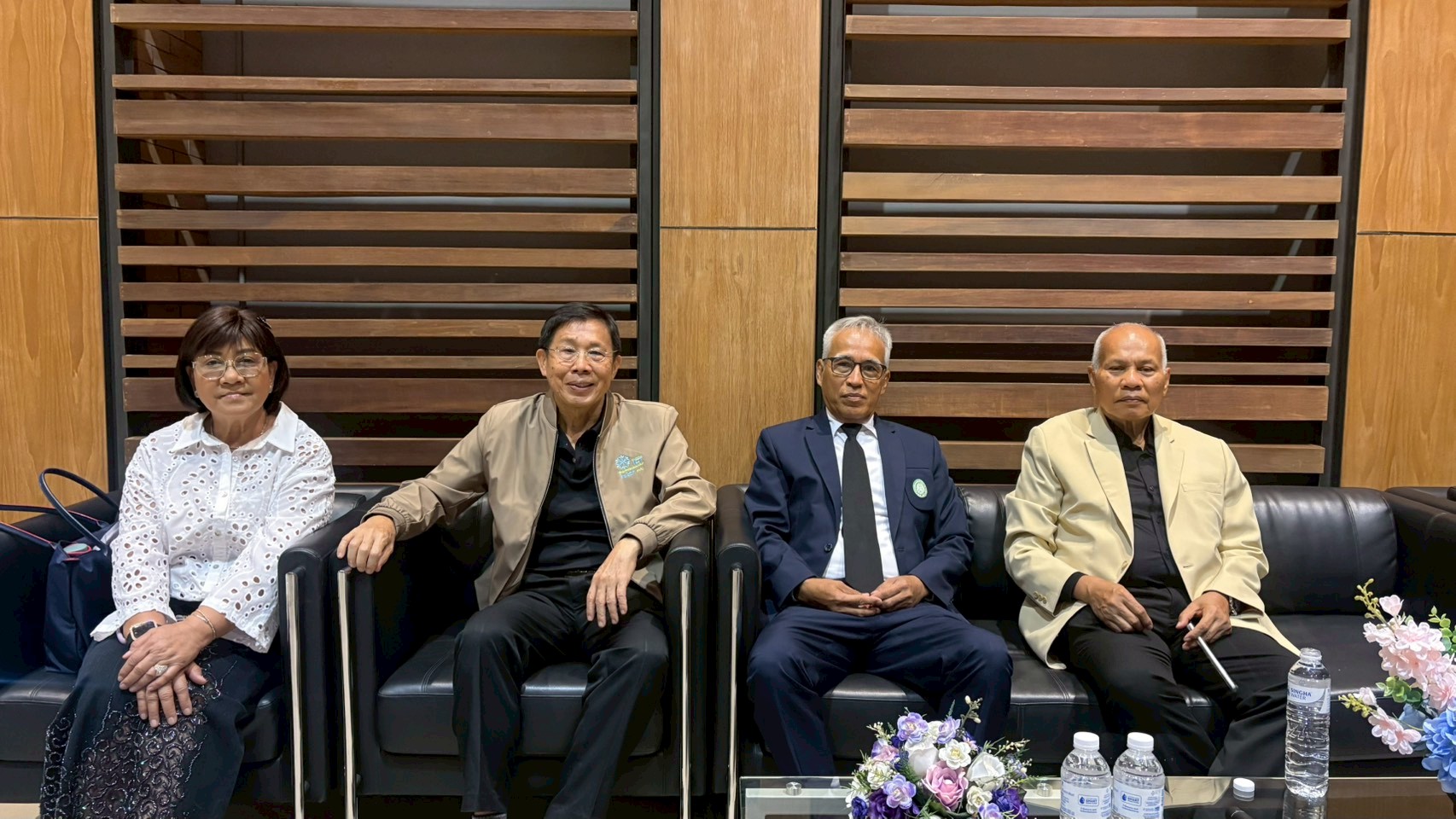 โครงการอบรมเจาะลึกเทคนิคการเขียนหนังสือโต้ตอบและรายงานการประชุม ยุค AI รุ่นที่ 1 รูปที่ 18
