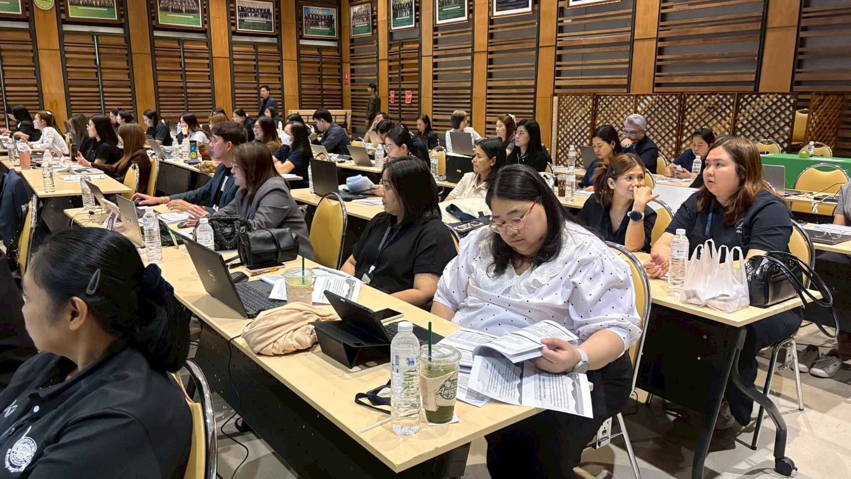 โครงการอบรมเจาะลึกเทคนิคการเขียนหนังสือโต้ตอบและรายงานการประชุม ยุค AI รุ่นที่ 1 รูปที่ 41