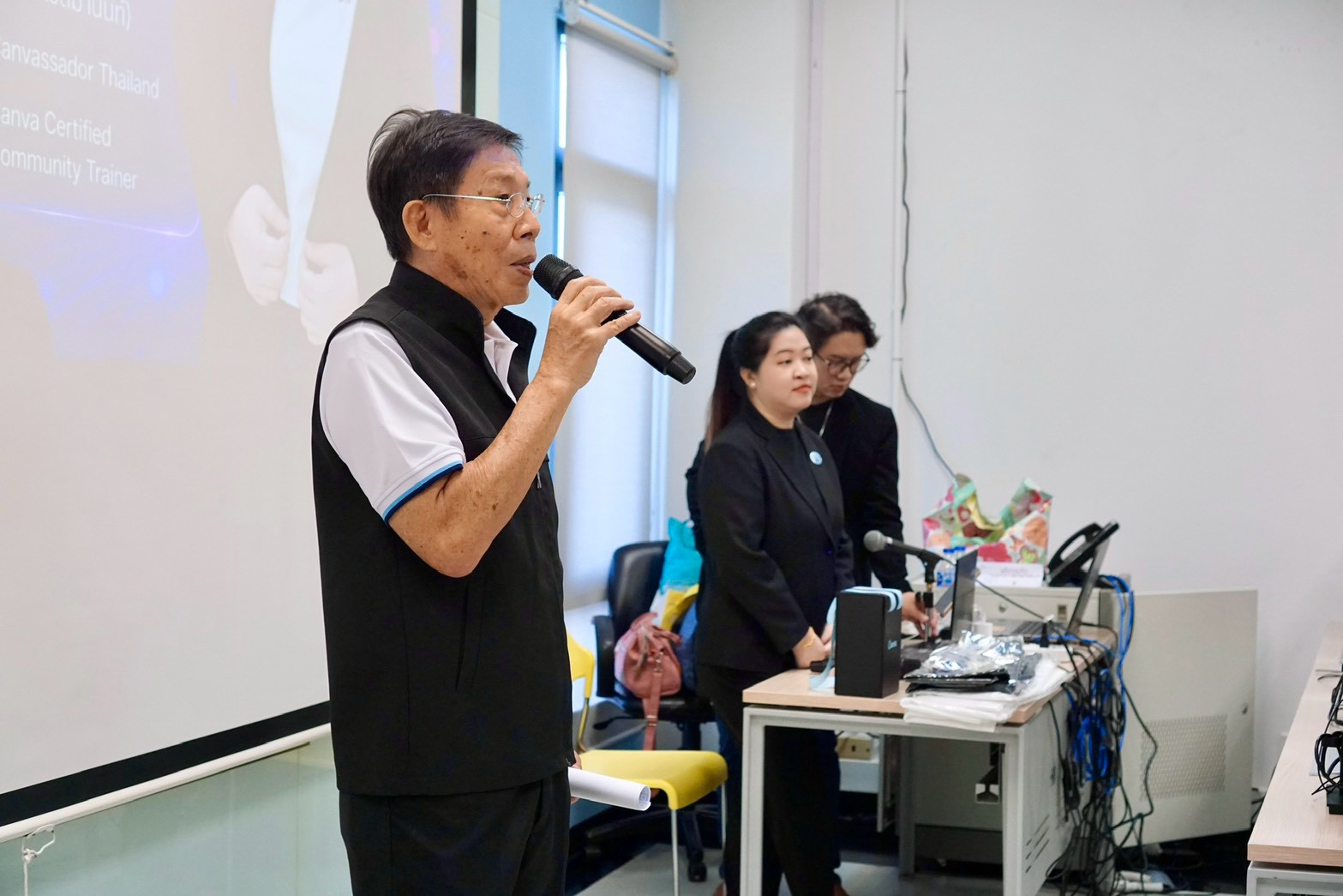 โครงการเชิงปฏิบัติการ เรื่อง การสร้างสื่อ Animation โดยใช้ Canva กับ AI รุ่นที่ 2 รูปที่ 20
