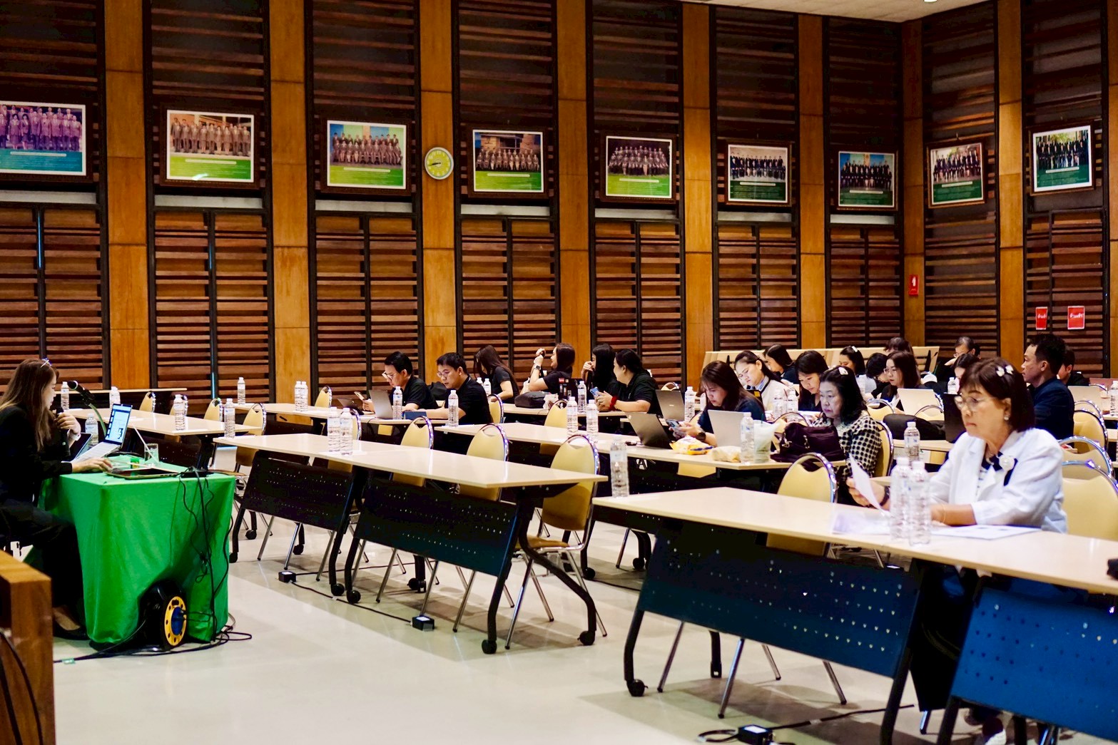 โครงการอบรมการใช้ Canva เพื่อการผลิตสื่อและเอกสารของสหกรณ์ รุ่นที่ 2 รูปที่ 36