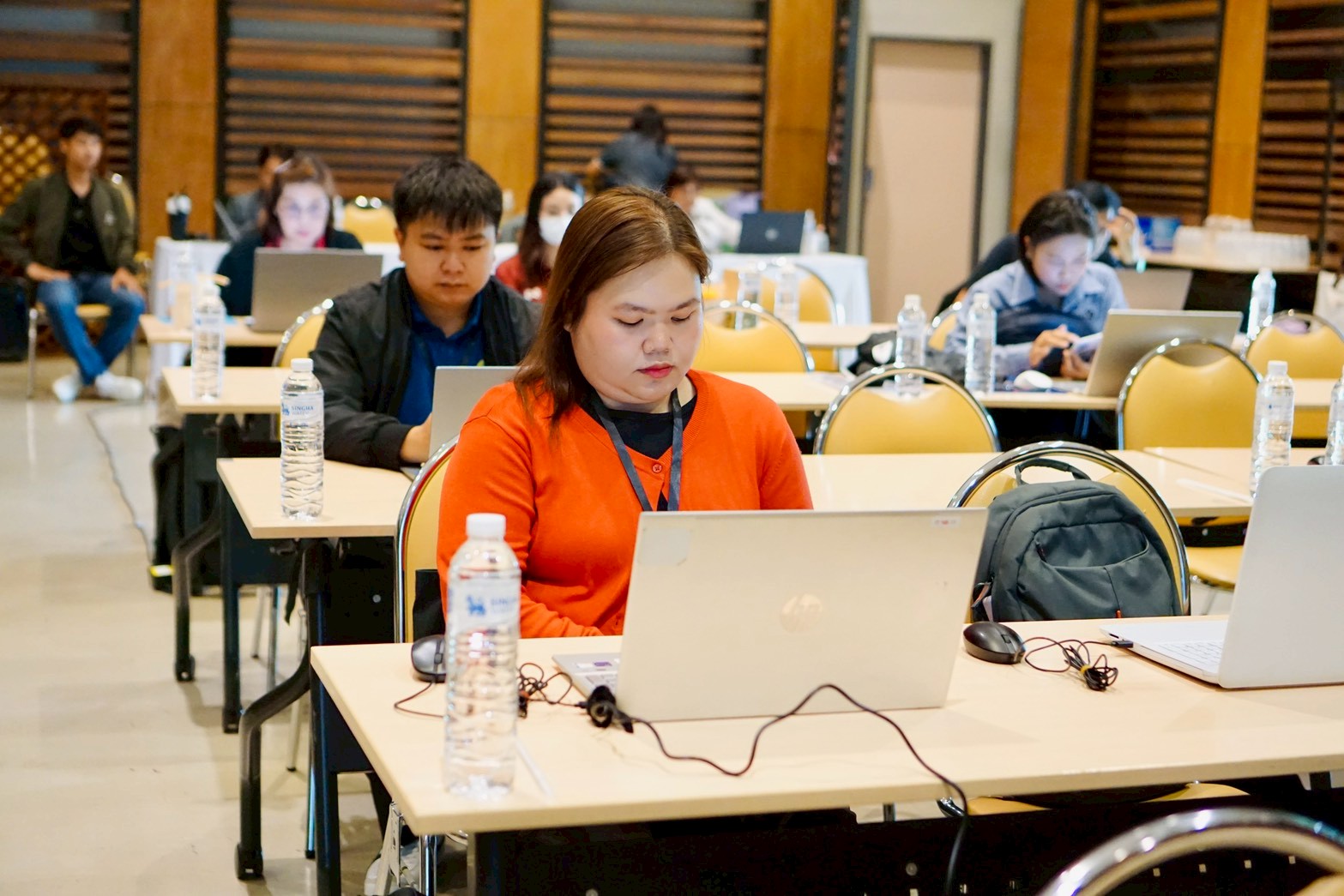 โครงการอบรมการใช้ Canva เพื่อการผลิตสื่อและเอกสารของสหกรณ์ รุ่นที่ 2 รูปที่ 48