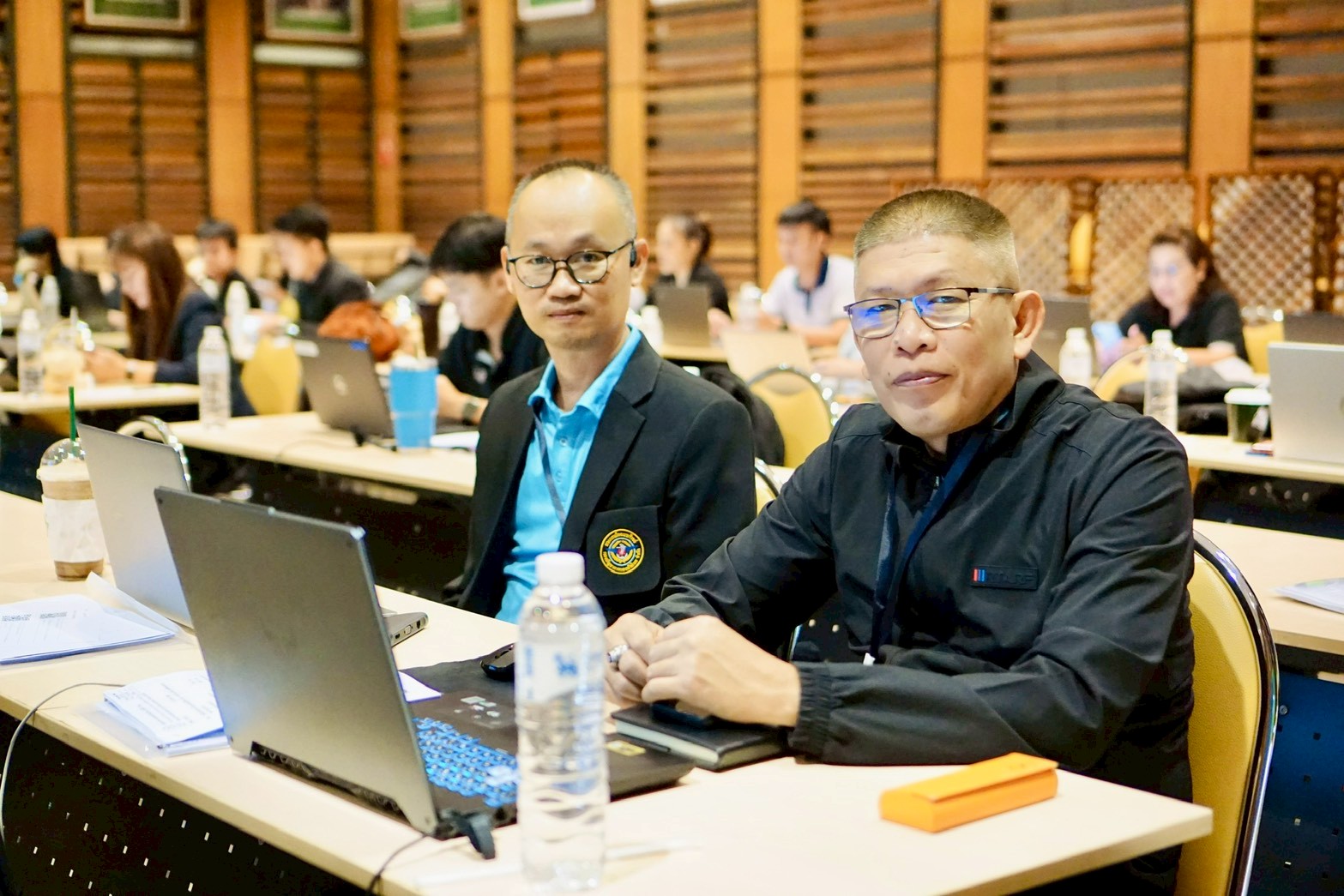 โครงการอบรมการใช้ Canva เพื่อการผลิตสื่อและเอกสารของสหกรณ์ รุ่นที่ 2 รูปที่ 64
