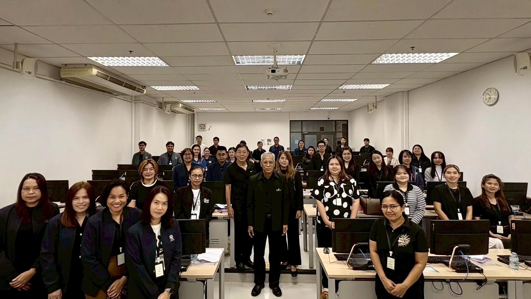 โครงการอบรมการใช้โปรแกรม Microsoft Excel เพื่อเพิ่มประสิทธิภาพการปฏิบัติงานสหกรณ์ รุ่นที่ 3 รูปที่ 14