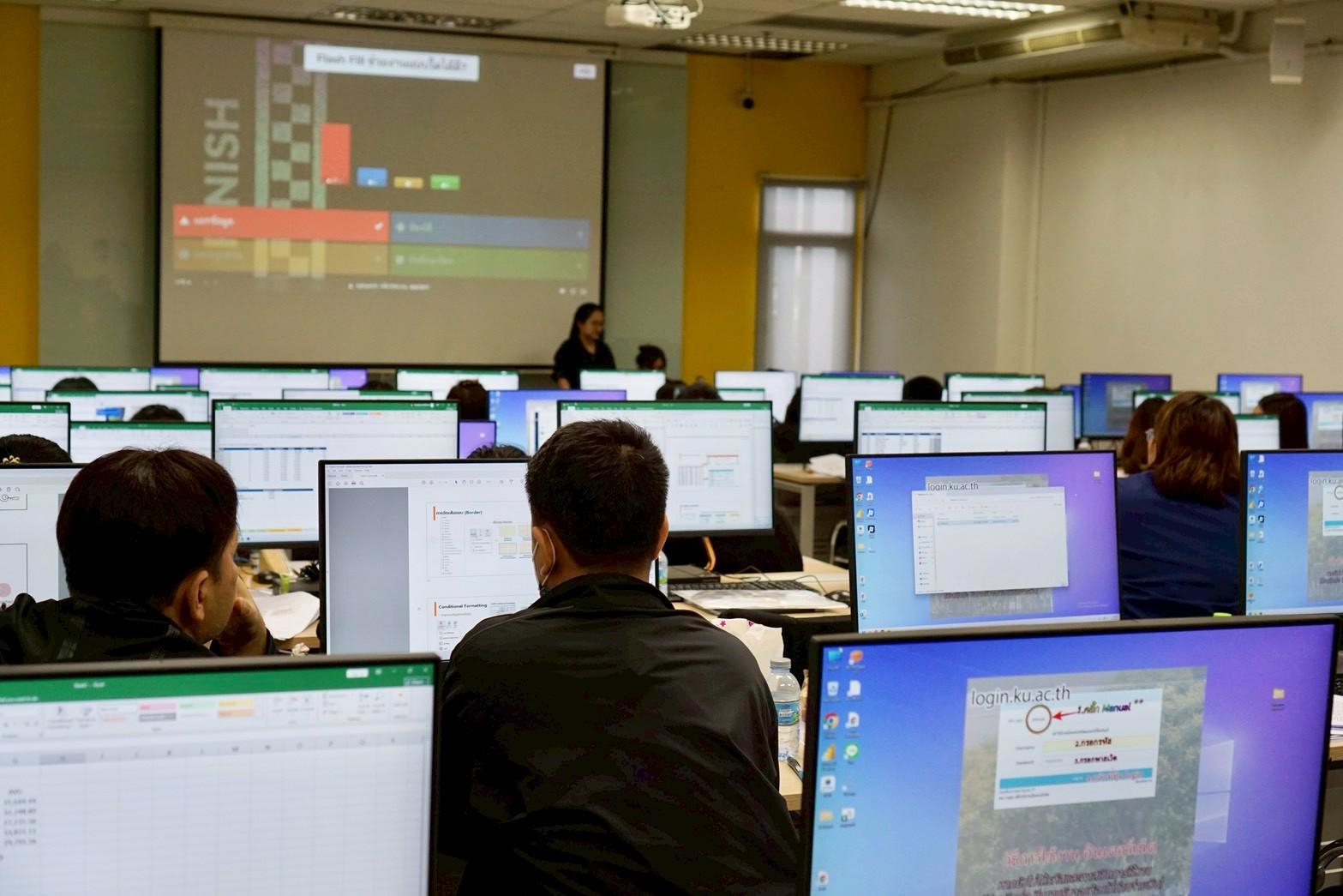โครงการอบรมการใช้โปรแกรม Microsoft Excel เพื่อเพิ่มประสิทธิภาพการปฏิบัติงานสหกรณ์ รุ่นที่ 3 รูปที่ 34