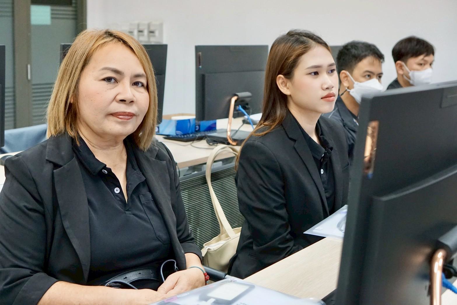 โครงการอบรมการใช้โปรแกรม Microsoft Excel เพื่อเพิ่มประสิทธิภาพการปฏิบัติงานสหกรณ์ รุ่นที่ 3 รูปที่ 66